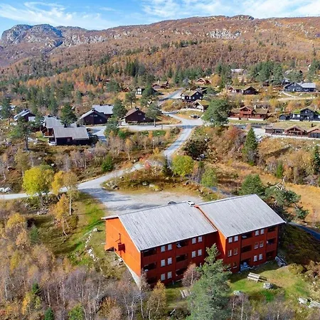 Beautiful Apartment In Dalen With Wifi * Dalen